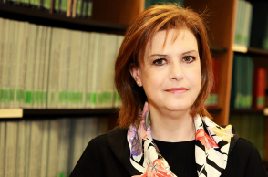 Στεφανία Μεράκου, Μουσικολόγος, Διευθύντρια Μουσική Βιβλιοθήκη «Λίλιαν Βουδούρη», Σύλλογος Οι Φίλοι της Μουσικής