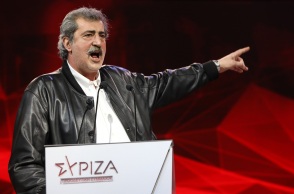 Ο Μάνος Βουλαρίνος σχολιάζει τη στοχοποίηση δικαστικών και δημοσιογράφων από τον Παύλο Πολάκη και τη ρητορική του ΣΥΡΙΖΑ.