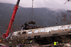 Σύγκρουση τρένων στα Τέμπη