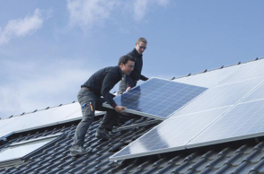 Φωτοβολταϊκά στη στέγη