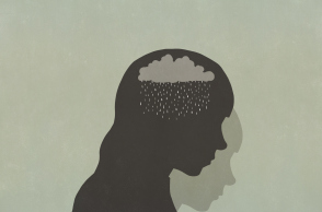 Ο διακεκριμένος καθηγητής Ψυχιατρικής Παύλος μιλάει για τις συνέπειες της τραγωδίας των Τεμπών στην ψυχική υγεία.