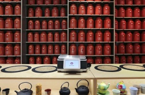 Ο Δρόμος του Τσαγιού στη Γλυφάδα