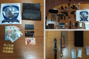 Κολωνάκι: Εξιχνιάστηκε διάρρηξη σε διαμέρισμα - Συνελήφθη ο Γεωργιανός δράστης που έκλεψε χρήματα και τιμαλφή αξίας 300.000 ευρώ, είχε αλλάξει τα στοιχεία του.