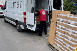 mat-fashion-ellinikos-erythros-stauros