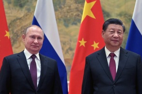 Ένταλμα σύλληψης κατά του Πούτιν: Η Κίνα εγκαλεί το Διεθνές Ποινικό Δικαστήριο για «δύο μέτρα και δύο σταθμά» - Σημειώνει ότι οι ΗΠΑ εξοπλίζουν την Ουκρανία.