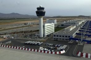 Εναέρια λήψη του Διεθνούς Αερολιμένα Αθηνών «Ελευθέριος Βενιζέλος», που ξεκίνησε τη λειτουργία του στις 28 Μαρτίου 2001 © Eurokinissi 