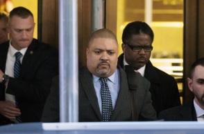 Άλβιν Μπραγκ: Ποιος είναι ο προοδευτικός εισαγγελέας της Νέας Υόρκης που απήγγειλε κατηγορίες σε βάρος του Ντόναλντ Τραμπ.