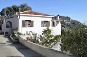 Το σπίτι της οικογένειας της Καρολάιν Κράουτς στην Αλόννησο