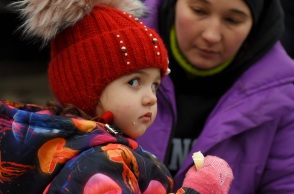 Ουκρανία: Τριάντα ένα παιδιά επανενώθηκαν με τις οικογένειές τους - Είχαν μεταφερθεί στη Ρωσία από κατεχόμενες περιοχές.