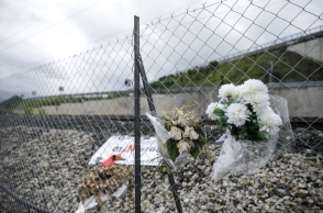 Η συμβολική σημασία της φετινής Ανάστασης για τη χώρα και τη δημοκρατική πορεία της.