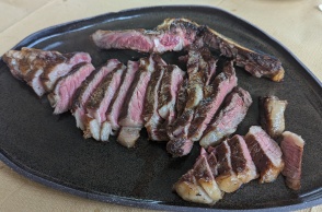 Εβίβα, ο ναός της κρεοφαγίας 