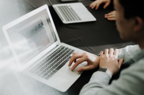 ΔΥΠΑ: Από σήμερα, οι αιτήσεις για το πρόγραμμα επαγγελματικής εμπειρίας στην ψηφιακή οικονομία για 3.900 ανέργους, ηλικίας έως 29 ετών.