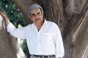 Μιχάλης Μοδινός