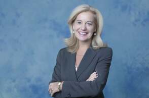 H Πρέσβειρα της Ευρωπαϊκής Ένωσης για το Φύλο και τη Διαφορετικότητα Stella Ronner-Grubačić μιλάει στην ATHENS VOICE πριν τη συμμετοχή της στο 8ο Οικονομικό Φόρουμ των Δελφών.