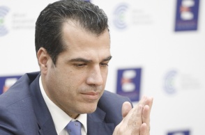 Ο υπουργός Υγείας, Θάνος Πλεύρης