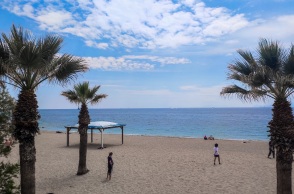 Ο καιρός το Σάββατο, 13 Μαΐου: Άνοδος της θερμοκρασίας και βελτιωμένες συνθήκες - Η αναλυτική πρόγνωση της Εθνικής Μετεωρολογικής Υπηρεσίας για όλη την Ελλάδα.