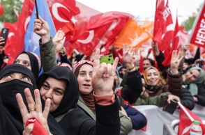 Ευρωπαϊκή Ένωση - εκλογές στην Τουρκία: Οι Βρυξέλλες παρακολουθούν στενά, αλλά και από απόσταση - Κάλεσμα για «διαφανή και χωρίς αποκλεισμούς» διαδικασία.