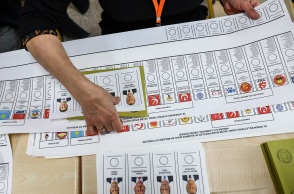 Εκλογές στην Τουρκία: Τι αναμένουν στην Ευρωπαϊκή Ένωση - Οι προσδοκίες των Βρυξελλών για επαναφορά του κράτους δικαίου και το σενάριο πολιτικής αλλαγής.