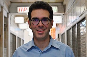 Εθνικές Εκλογές 2023: Ο Γιώργος Γιάνναρος, υποψήφιος βουλευτής στην Α' Αθήνας με το ΠΑΣΟΚ-Κίνημα Αλλαγής, γράφει για τις δυσκολίες που αντιμετωπίζει ένας νέος υποψήφιος.