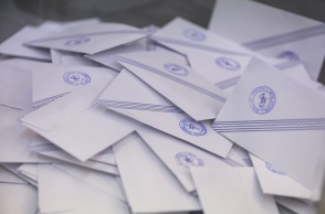 Ψηφοδέλτια στην κάλπη