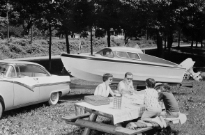 Η Σώτη Τριανταφύλλου με μια σειρά αναλύσεων για τις ΗΠΑ, για τις πτυχές και τις κρυφές σελίδες της εξωτερικής τους πολιτικής - 7ο μέρος: Η αμερικανική εξωτερική πολιτική και οι κοινωνικές τάξεις