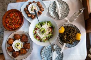 Πλάτανος, Ιλίσια