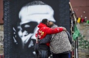 Τοιχογραφία για τον George Floyd