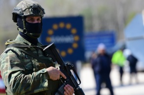 Προσήχθησαν πέντε αστυνομικοί στον Έβρο και εξετάζονται για εμπλοκή σε υπόθεση παράνομης μετανάστευσης - Σε εξέλιξη επιχείρηση για την εξάρθρωση του κυκλώματος.