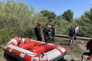 Στιγμιότυπο από τις έρευνες για το 2χρονο κοριτσάκι - Η μικρούλα εντοπίστηκε νεκρή σε αρδευτικό κανάλι
