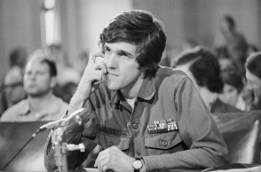 Οι πέντε πολιτικές καμπάνιες που έμειναν στην ιστορία για τις αρνητικές εντυπώσεις και την έντονη κριτική που προκάλεσαν.