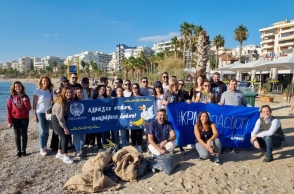 Δράση καθαρισμού στην παραλία Εδέμ