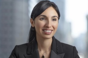 Τουρκία: Ο Ερντογάν εξετάζει το ενδεχόμενο να διορίσει επικεφαλής της Κεντρικής Τράπεζας την Χαφιζέ Γκαγιέ Ερκάν - Τι θα σημάνει για την οικονομία η επιλογή της