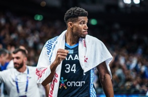 Ο Γιάννης Αντετοκούνμπο καλωσόρισε τον Λιονέλ Μέσι στο πρωτάθλημα του MLS, λέγοντας ότι τον περιμένει στο Νάσβιλ.