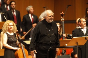 Γιάννης Μαρκόπουλος: Τελευταίο αντίο στον σπουδαίο μουσικοσυνθέτη την Πέμπτη στο Παρεκκλήσι της Μητροπόλεως - Η επιθυμία της οικογένειάς του. 