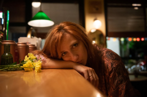 Η Μαρία Παπαγεωργίου μιλάει για την Αθήνα, τη μουσική και τη σημερινή πραγματικότητα λίγες μέρες πριν από την εμφάνισή της στον Κήπο του Μεγάρου στις 23 Ιουνίου.