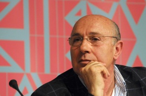 Γιώργος Λούκος: Αθωώθηκε ο πρώην πρόεδρος και διευθυντής του Φεστιβάλ Αθηνών - Είχε παυθεί από τον υπουργό της κυβέρνησης ΣΥΡΙΖΑ-ΑΝΕΛ, Αριστείδη Μπαλτά.