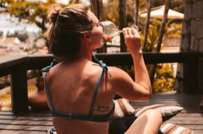 8 ελληνικές ετικέτες για την καλοκαιρινή Wine List