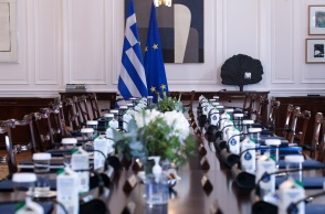 Άδειες οι θέσεις των υπουργών στο Υπουργικό Συμβούλιο