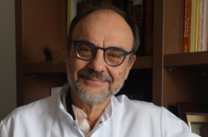 Θάνος Μπενέτος: Ο πρώτος Έλληνας, ο πρώτος μη-Γάλλος ακαδημαϊκός στη Γαλλία