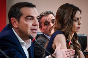 Έφη Αχτσιόγλου: Ανάρτηση για την αποχώρηση του Αλέξη Τσίπρα - Είναι και θα παραμείνει ένα τεράστιο πολιτικό κεφάλαιο για τη χώρα και για την Αριστερά παγκοσμίως