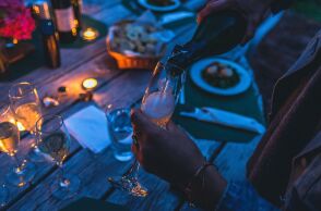 5 ωραία κρασιά για να χαρείς την πανσέληνο