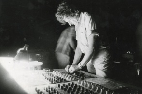 ΕΜΣΤ: Διοργανώνει τη μεγαλύτερη εκθεσιακή παρουσίαση του Ιάννη Ξενάκη διεθνώς - Σημαντικά ντοκουμέντα για τον πρωτοπόρο συνθέτη και θεωρητικό. 