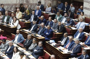 Η σύνθεση των «ορεινών» εδράνων της Βουλής, ο κίνδυνος μιας ισχυρής και ενιαίας Ακροδεξιάς, το πρόβλημα της ελληνικής κοινωνίας.