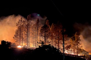 Φωτιά στο νησί Λα Πάλμα της Ισπανίας