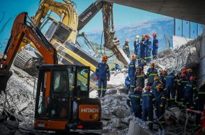 Κατάρρευση γέφυρας στην Πάτρα