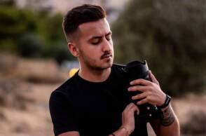 Podcast Behind the Lights - Βαγγέλης Νάκης, Μάριος Τσουλχάι | Μίλι Σουλοβάρι, ο άνθρωπος πίσω από την οθόνη