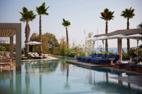 Avant Mar Πάρος