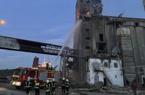 Ουκρανία: Σε «περιοχή πολεμικού κινδύνου» βρίσκονται έξι ρωσικά λιμάνια στη Μαύρη Θάλασσα - Ναυτικό drone έπληξε τάνκερ νωρίτερα σήμερα. 