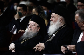 Άμεση ανάλυση: Η παραίτηση του μητροπολίτη Άνθιμου, τα μηνύματα του αρχιεπίσκοπου Ιερώνυμου, οι εξελίξεις στη σύνθεση της Ιεραρχίας