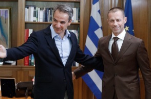 Με τον πρόεδρο της UEFA, Αλεξάντερ Σεφερίν θα συναντηθεί ο πρωθυπουργός